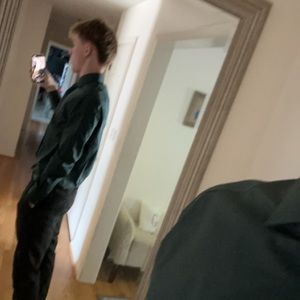 Meet your Posher, Benson